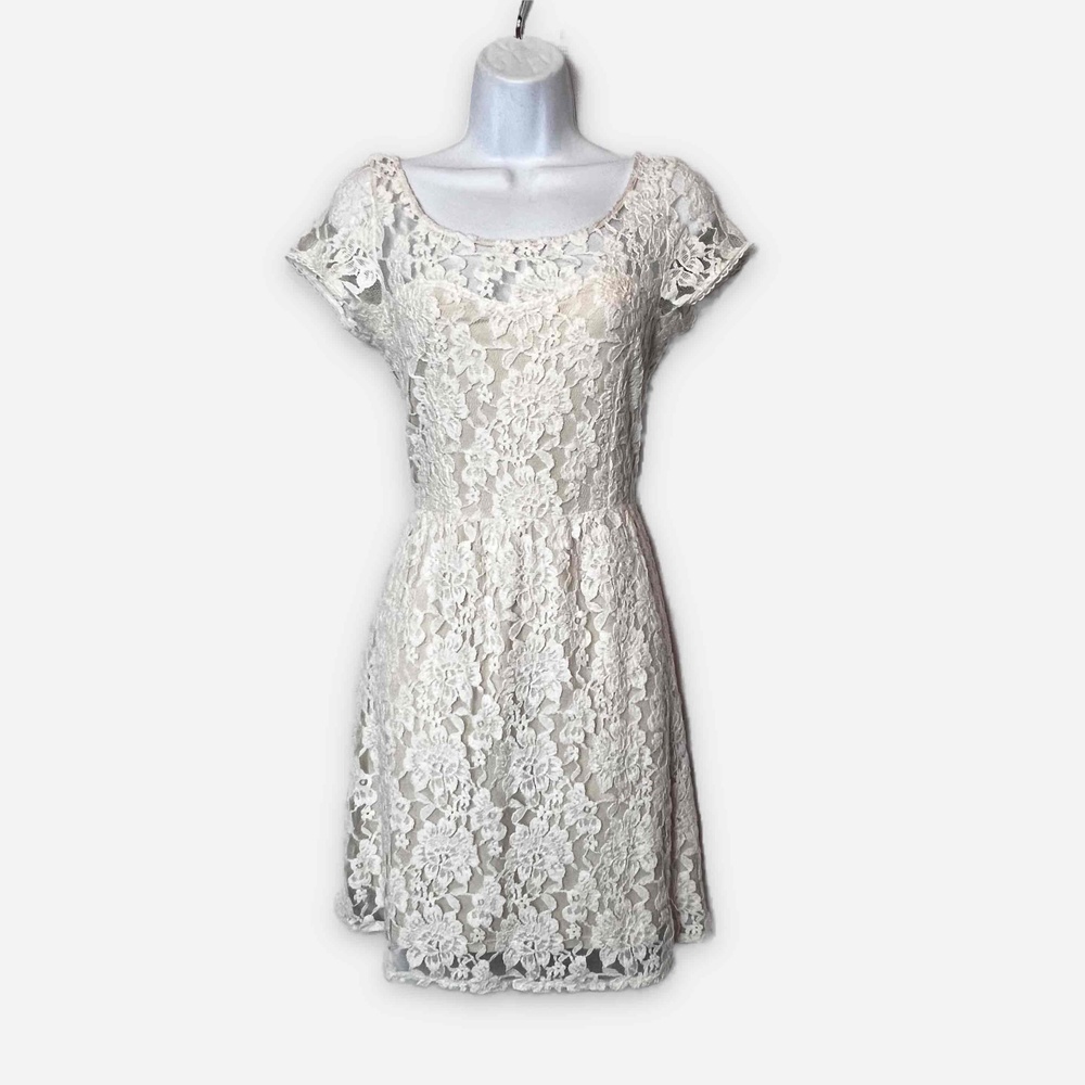 American Eagle Outfitters Ivory Lace Size 6 Scoop Neck Short Sleeve Dress